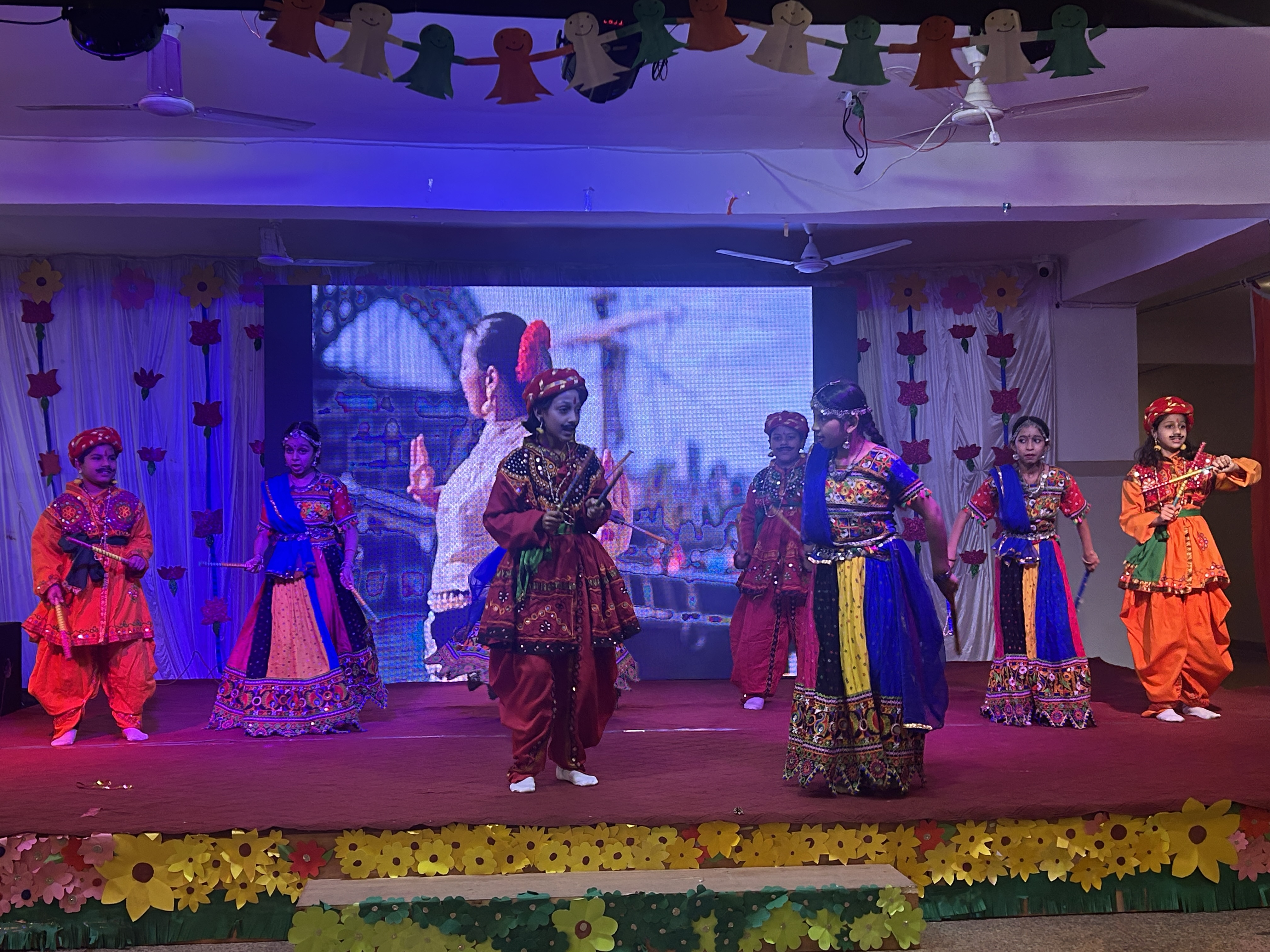 Primary school smart classroom NIMT Ghaziabad